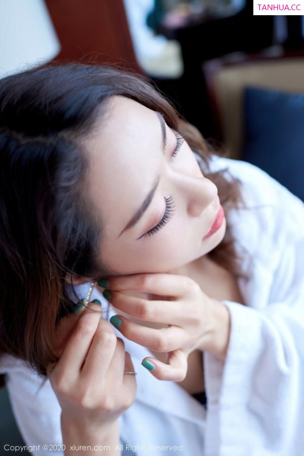 沐青  [XiuRen]高清写真图 2020.08.11 No.2427 方子萱第8张图片